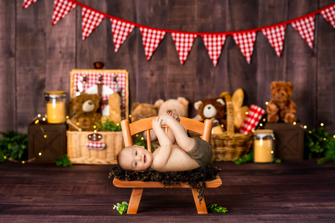 1st birthday Portraits by Victoria Sturdy | Cambridge Cambridgeshire | Newborn Photographer