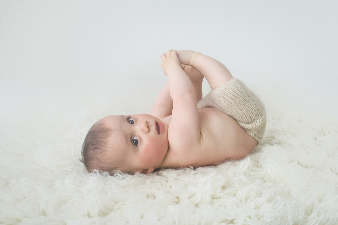 Baby Milestone Photography by Victoria Sturdy | Cambridge Cambridgeshire | Newborn Photographer