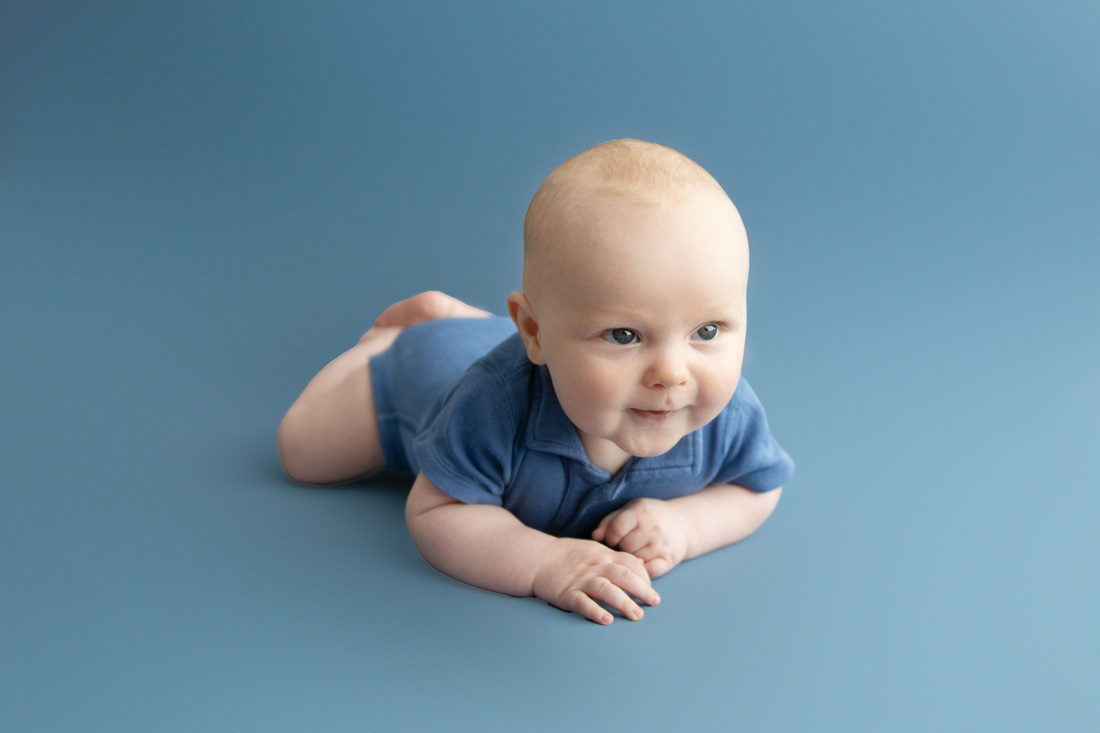 4m Baby Milestone Photography by Victoria Sturdy | Cambridge Cambridgeshire | Newborn Photographer