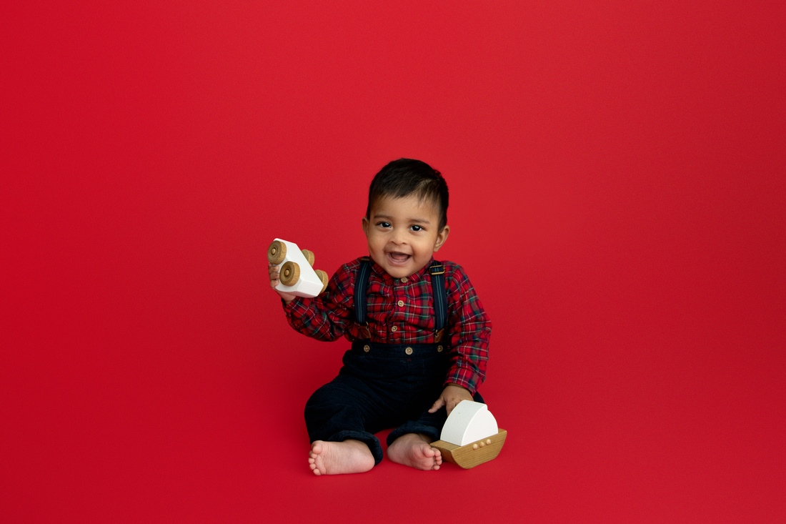 Sitter Photography by Victoria Sturdy | Cambridge Cambridgeshire | Newborn Photographer