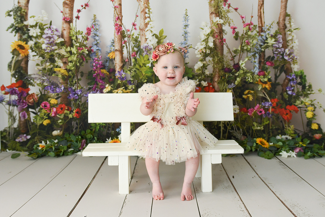 1st birthday Portraits by Victoria Sturdy | Cambridge Cambridgeshire | Newborn Photographer